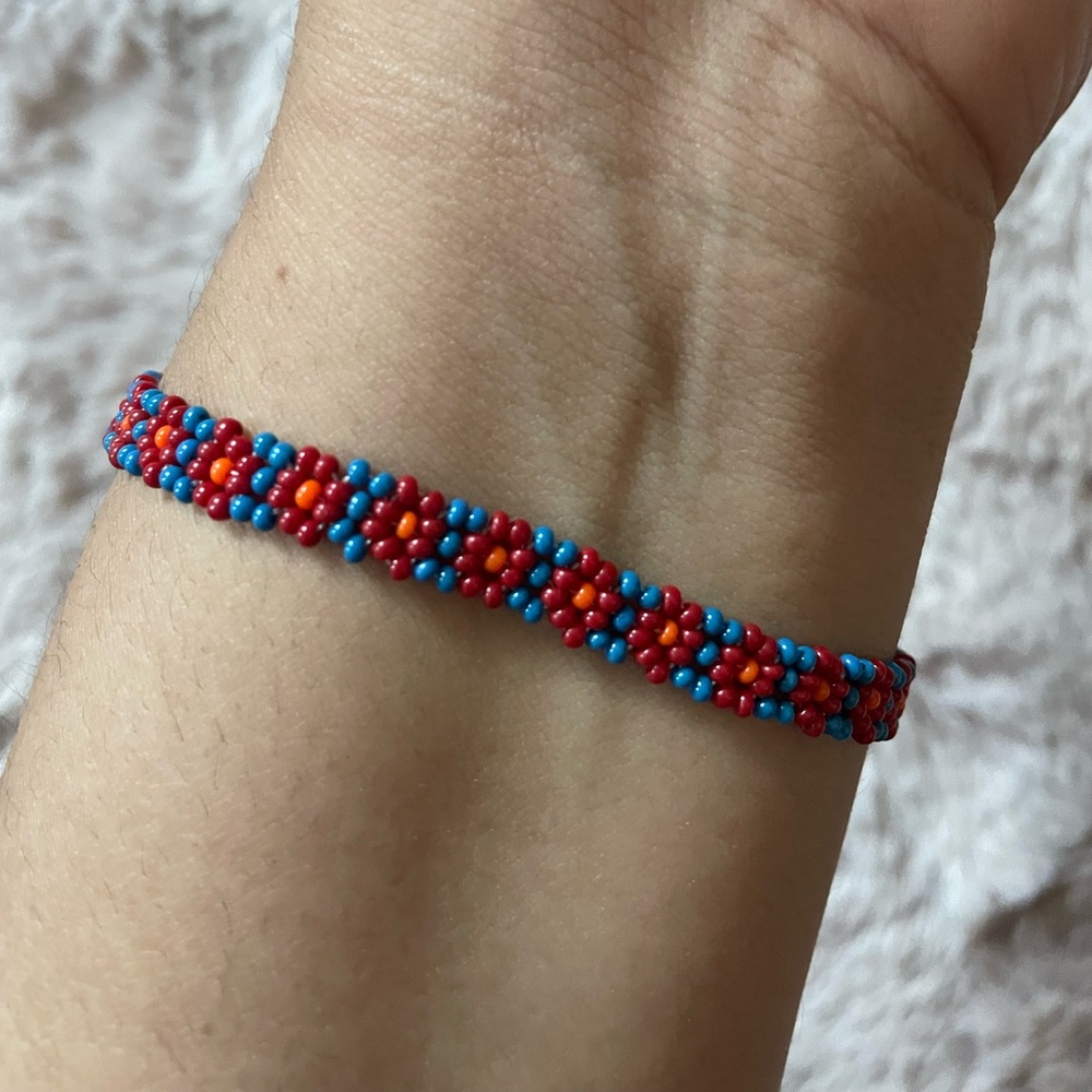 HANDMADE BEADED BRACELET